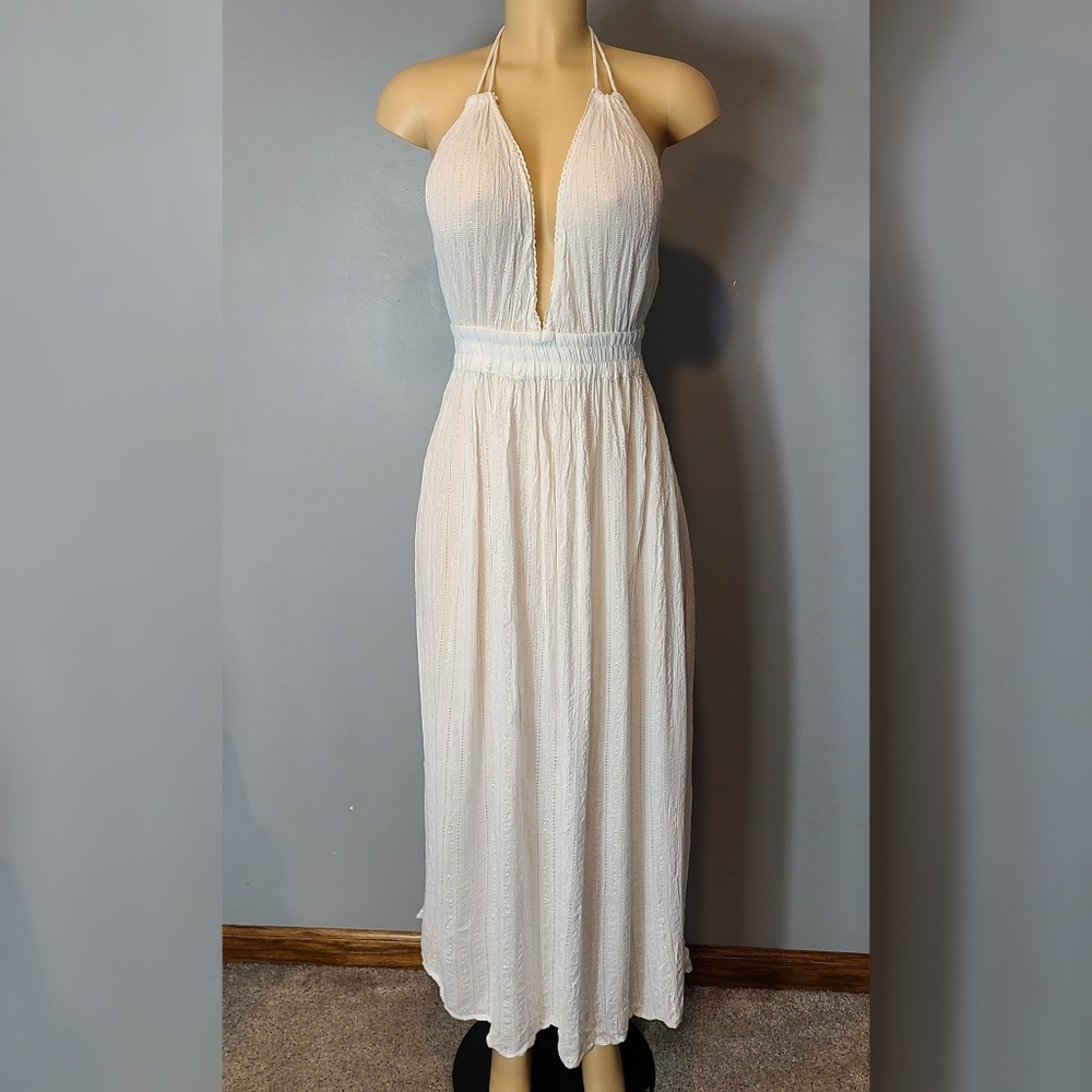 White Halter‎ Maxi Sundress Resort Wedding Vacation Size Large Smocked Cover Up